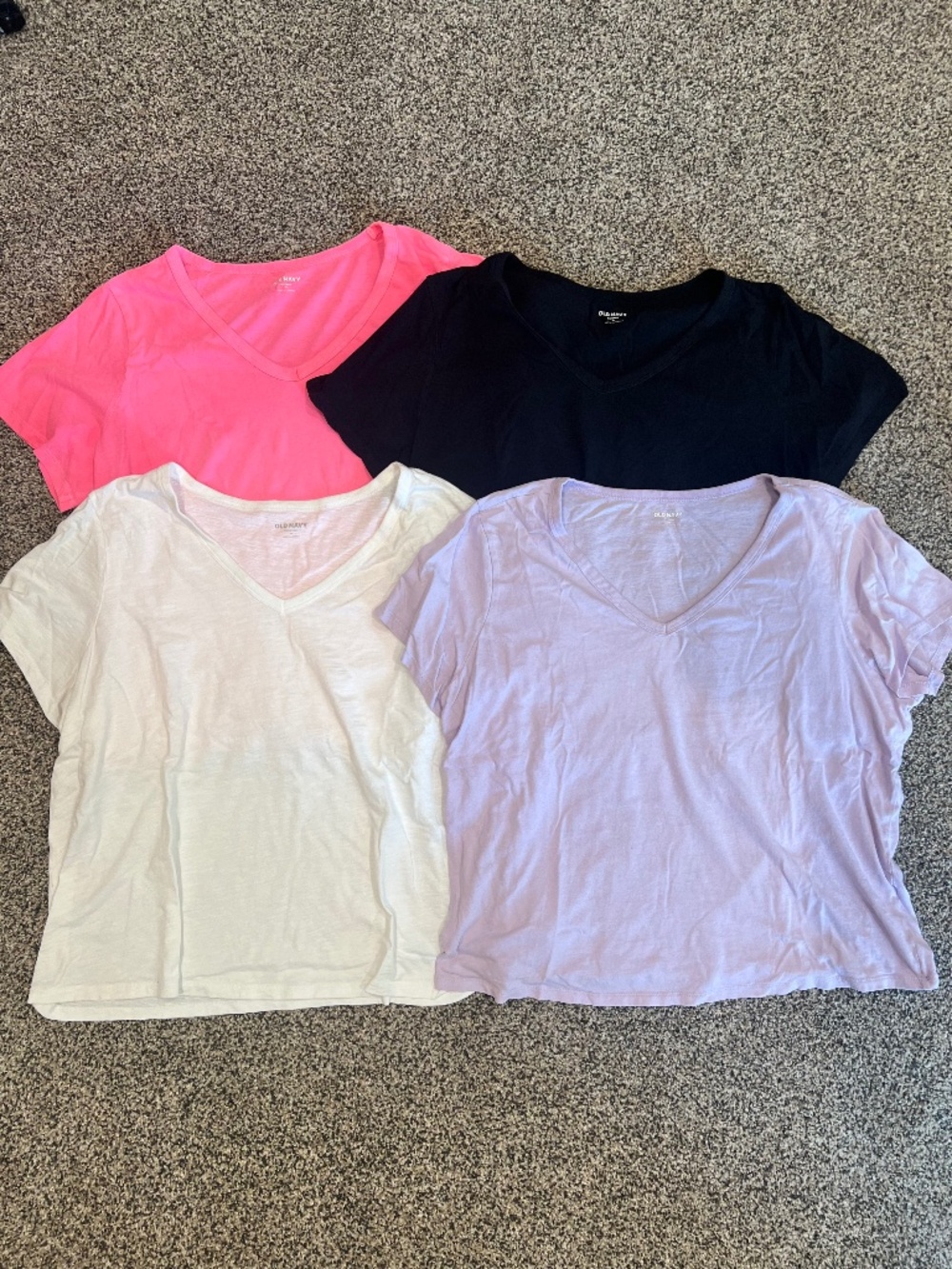 OLD NAVY Everywhere V-Neck T-Shirt Bundle XL